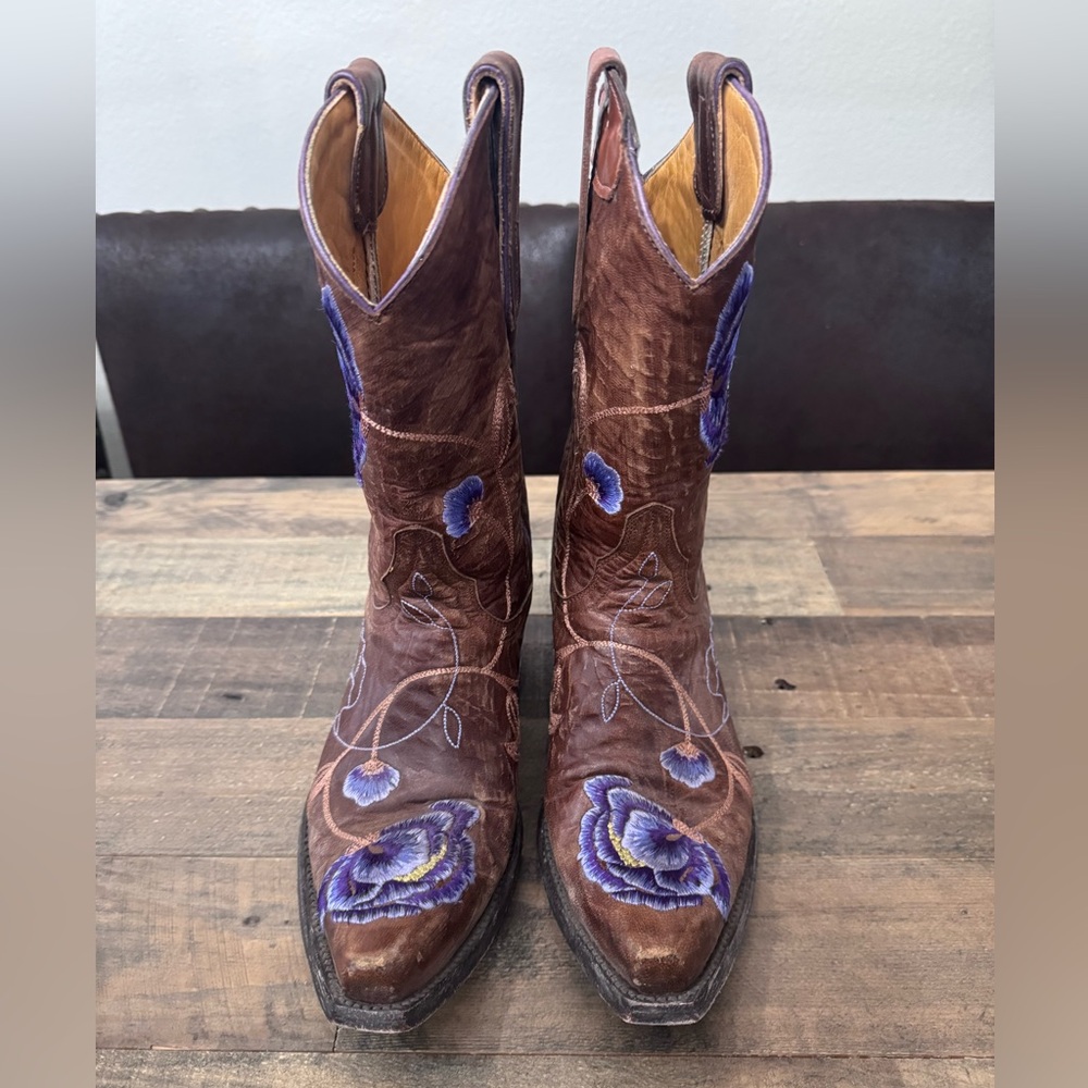 Old Gringo Brown Leather Heeled Boots with Purple Floral Embroidery